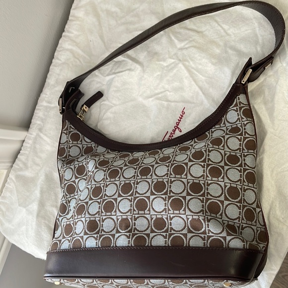 Salvatore Ferragamo handbag - vintage! - Picture 1 of 12